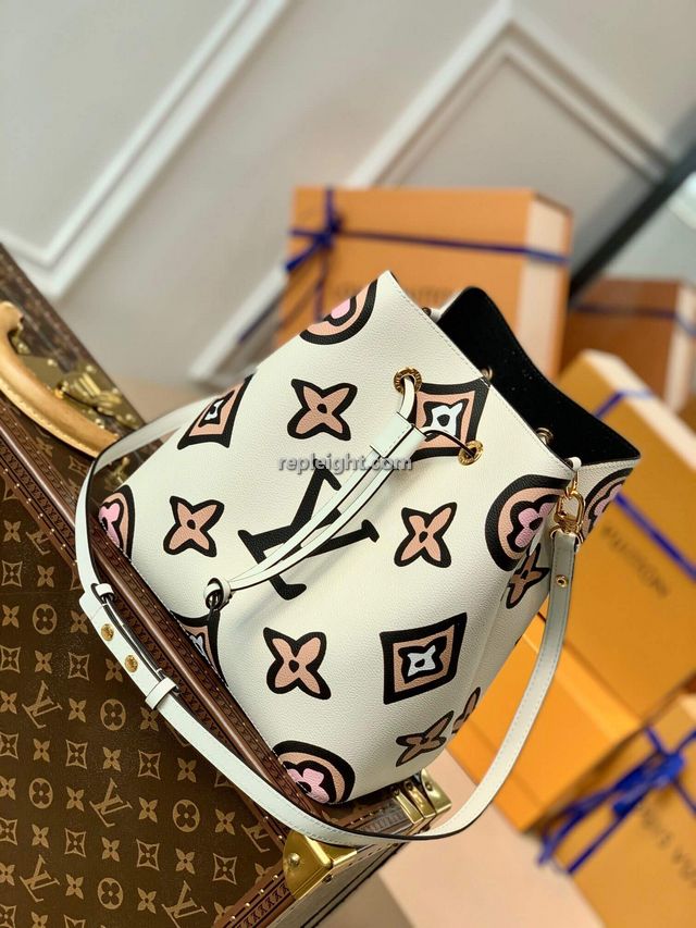 LOUIS VUITTON-M45822 루이비통 크렘 모노그램 네오노에 MM