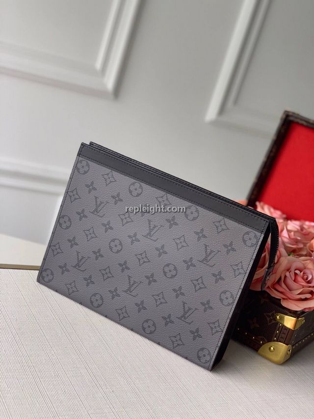 LOUIS VUITTON-M69535 루이비통 모노그램 이클립스 포쉐트 보야주 MM