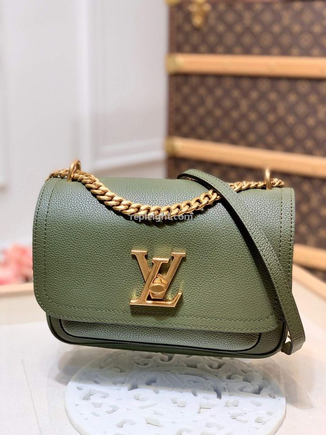 LOUIS VUITTON-M57067 루이비통 카키 송아지 가죽 스몰 락미 체인