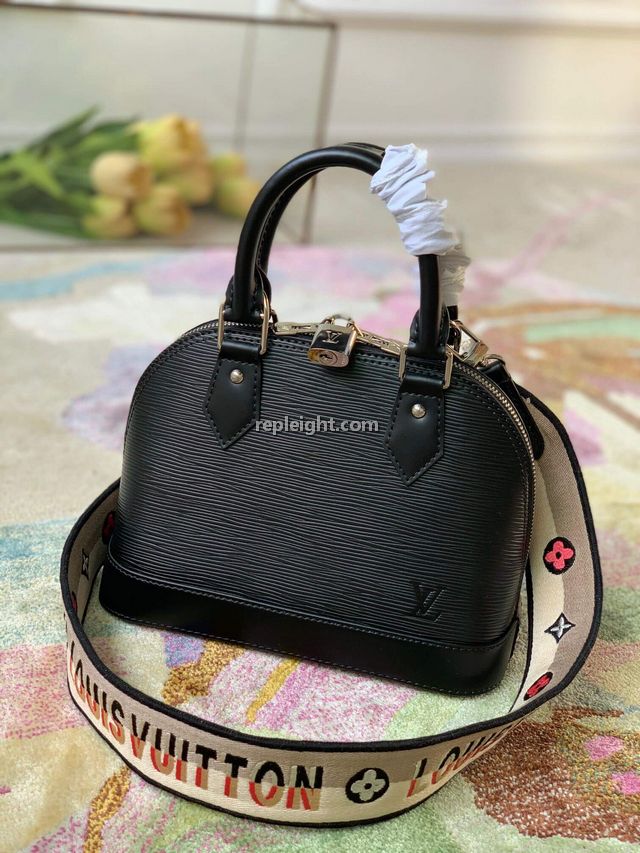 LOUIS VUITTON-M59217 루이비통 블랙 에삐 알마 BB