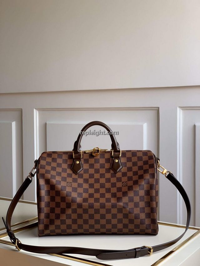 LOUIS VUITTON- N41366 루이비통 다이에 에벤 스피디 반둘리에 35