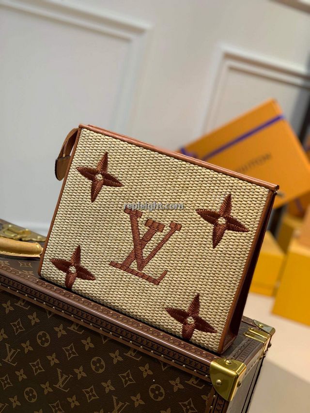 LOUIS VUITTON-M80351 루이비통 모노그램 자이언트 라피아 토일레트리 파우치 클러치