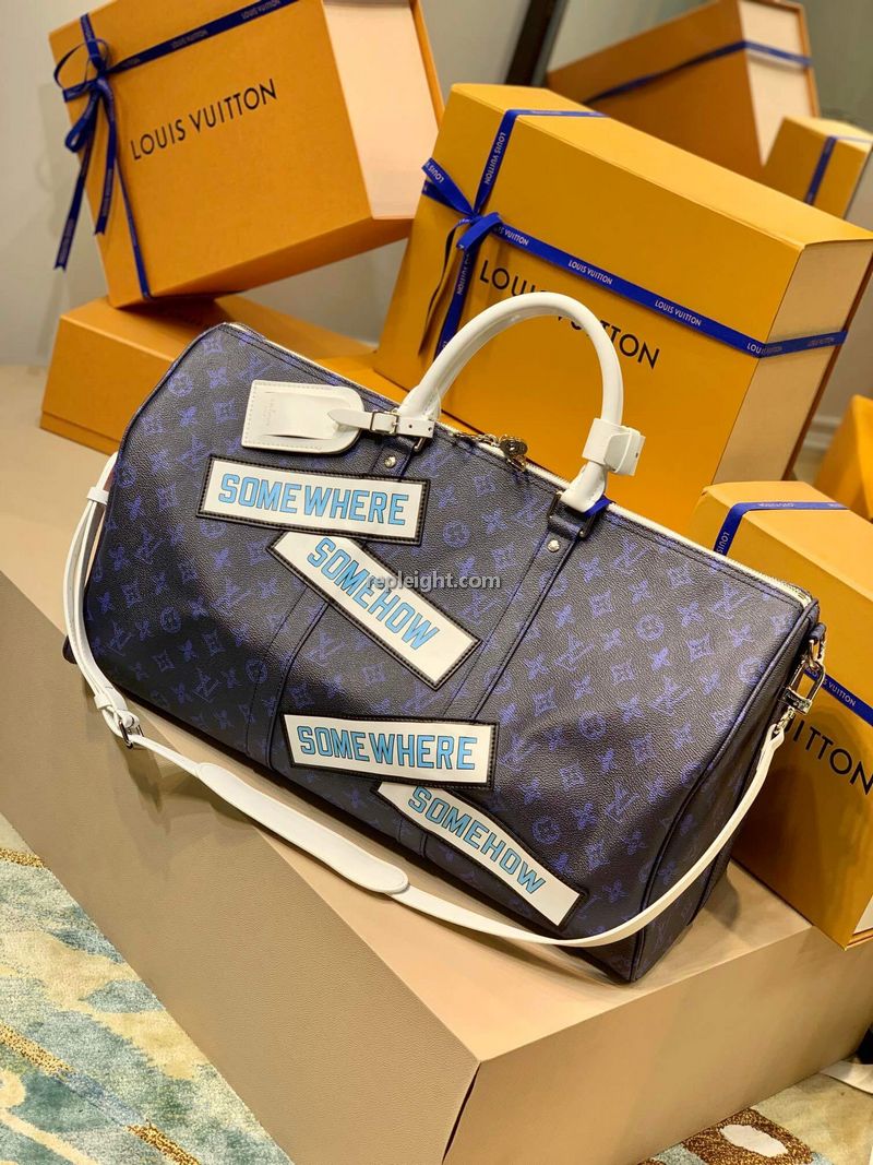 LOUIS VUITTON- M58979 루이비통 블루 빈티지 모노그램 캔버스 키폴 반둘리에 50