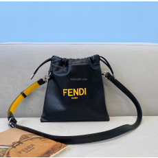 FENDI-7VA510 펜디 블랙 팩 스몰 파우치 백