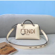 FENDI-8BL146 펜디 화이트 바이 더 웨이 미디엄 보스턴 백