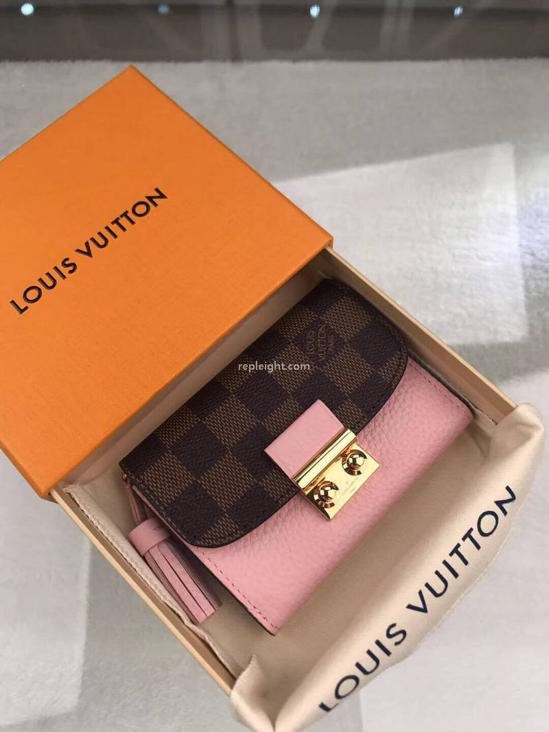 LOUIS VUITTON-N60208 루이비통 핑크 송아지 가죽 다미에 에벤 크로아제트 컴팩트 월릿