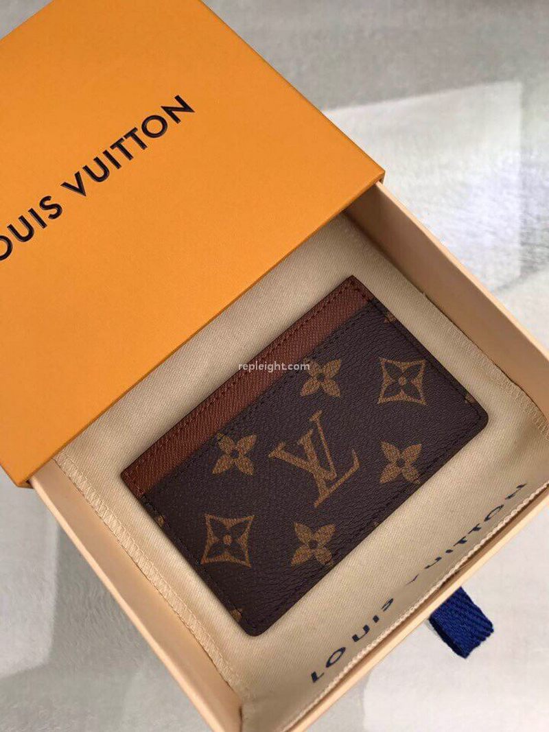 LOUIS VUITTON-M61733 루이비통 모노그램 포트-카트 심플