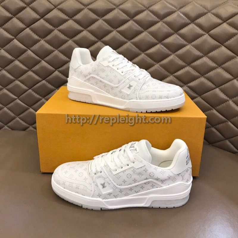 LOUIS VUITTON-LV401010066 루이비통 남성 Trainer3