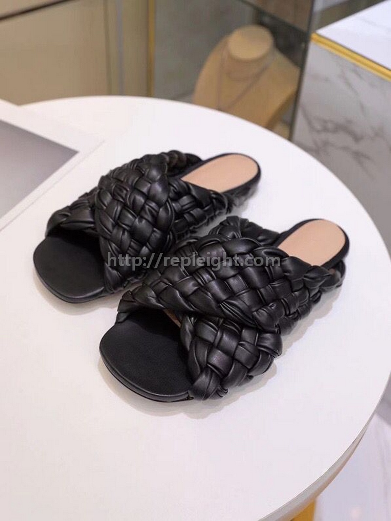 보테가 베네타 1030100062-31 Bottega Veneta 여성 도트 웨이브3