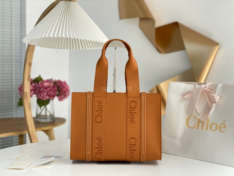 CHLOE - 끌로에 Medium woody tote bag