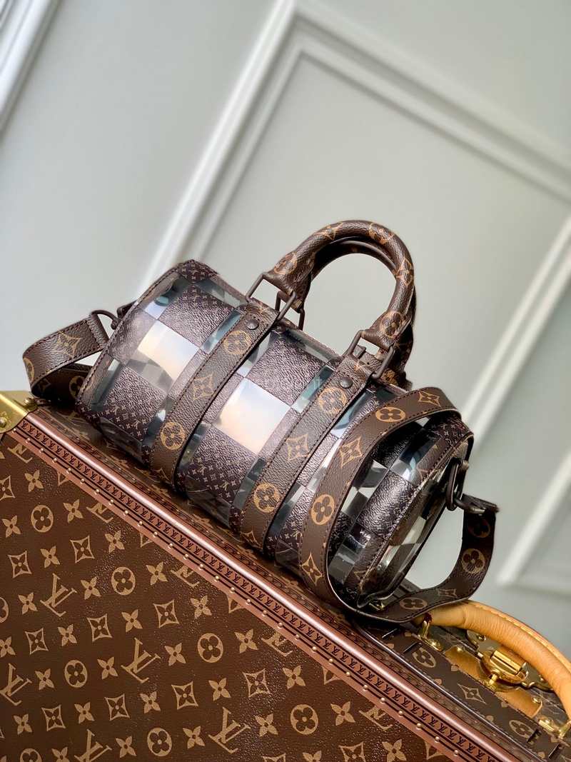 LOUIS VUITTON-루이비통 M20872 키폴 반둘리에 25