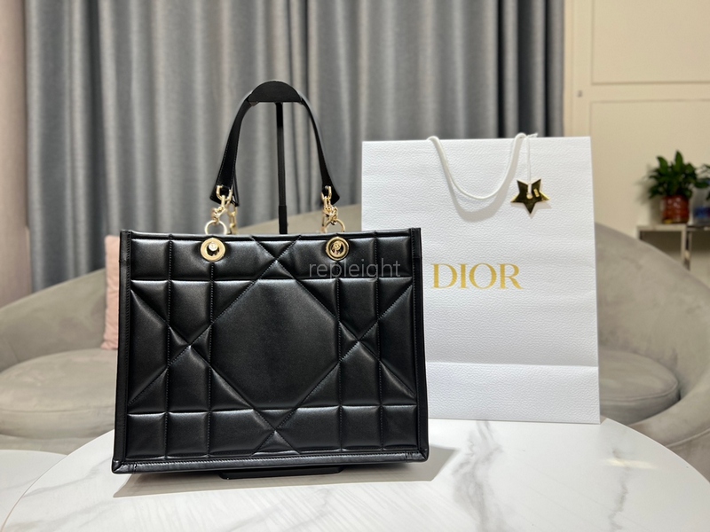 DIOR-DIOR ESSENTIAL 미디엄 토트 백 M8721OZVJ_M900