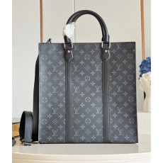 LOUIS VUITTON-M46452 삭 플라