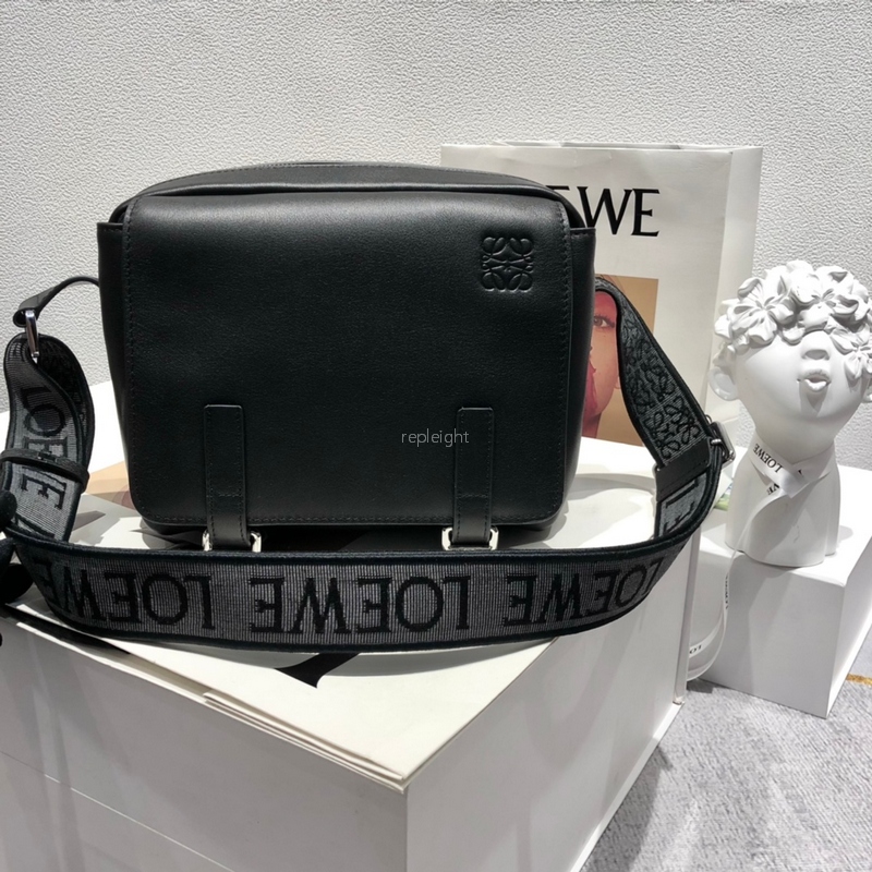 로에베 - LOEWE 0010744506 카프스킨 및 자카드 XS 밀리터리 메신저 백