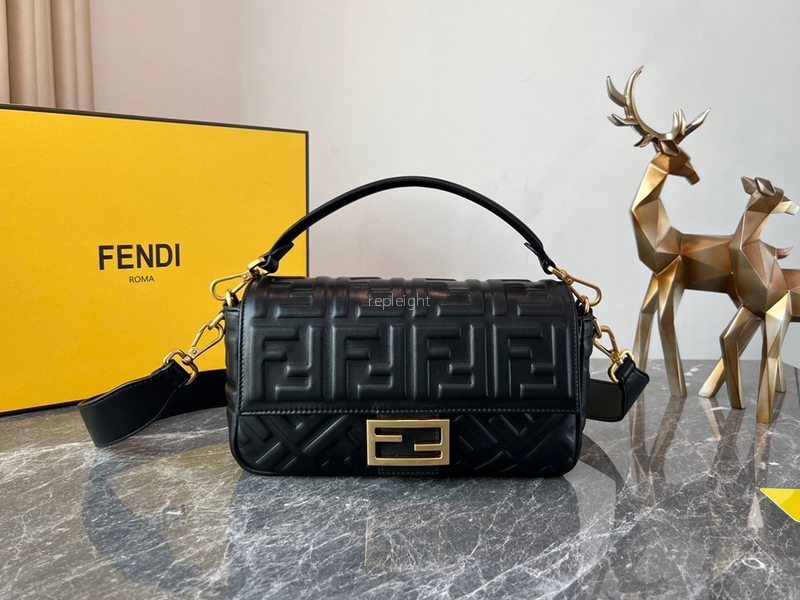 FENDI-펜디 8BR600A72VF15ZW 바게트