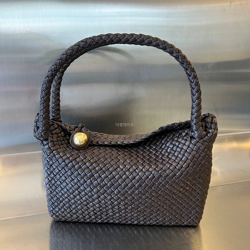 BOTTEGA VENETA- 716974V2EZ02190 토스카 숄더 백