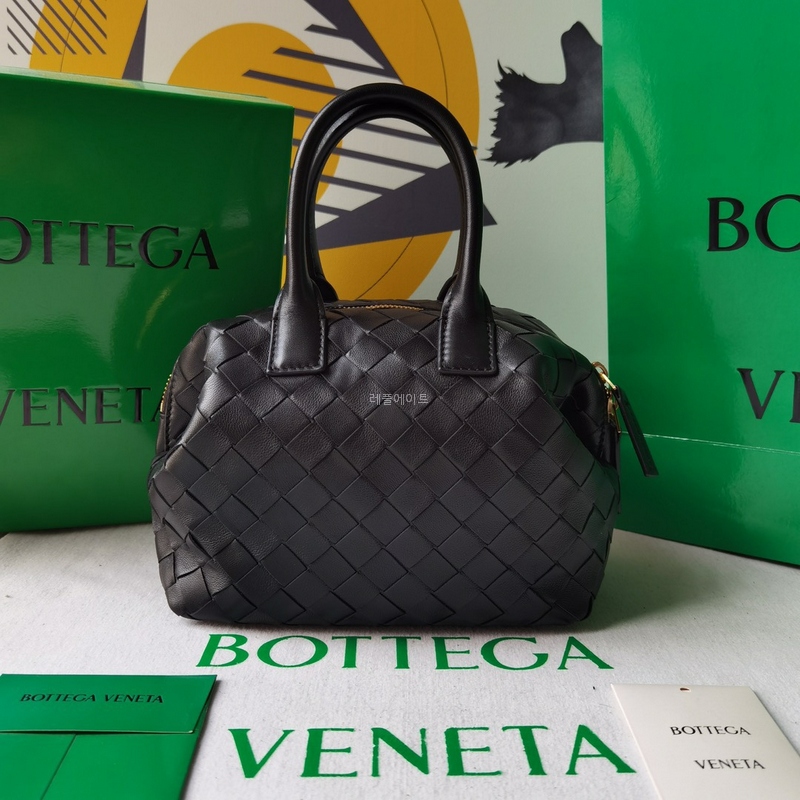 BOTTEGA VENETA- 764535VCPP11019 미니 바울레토