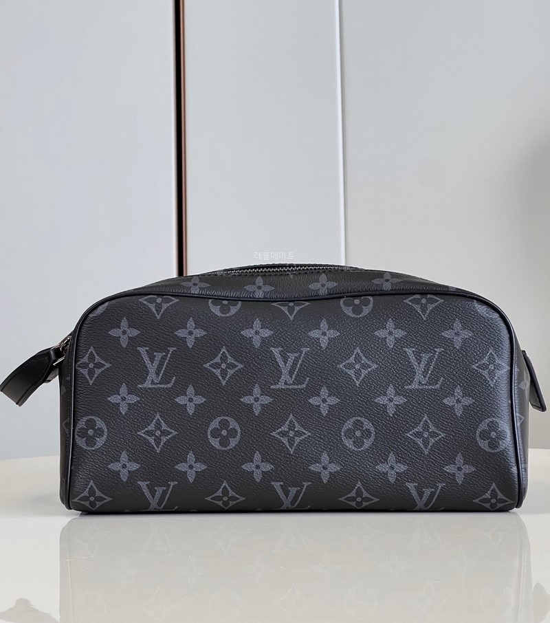 LOUIS VUITTON - 루이비통 M46354 돕 키트